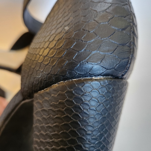 Jessica Simpson Black 5" Heels size 9M - Picture 10 of 10